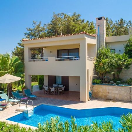 Villa Ilia Roussospition Bagian luar foto