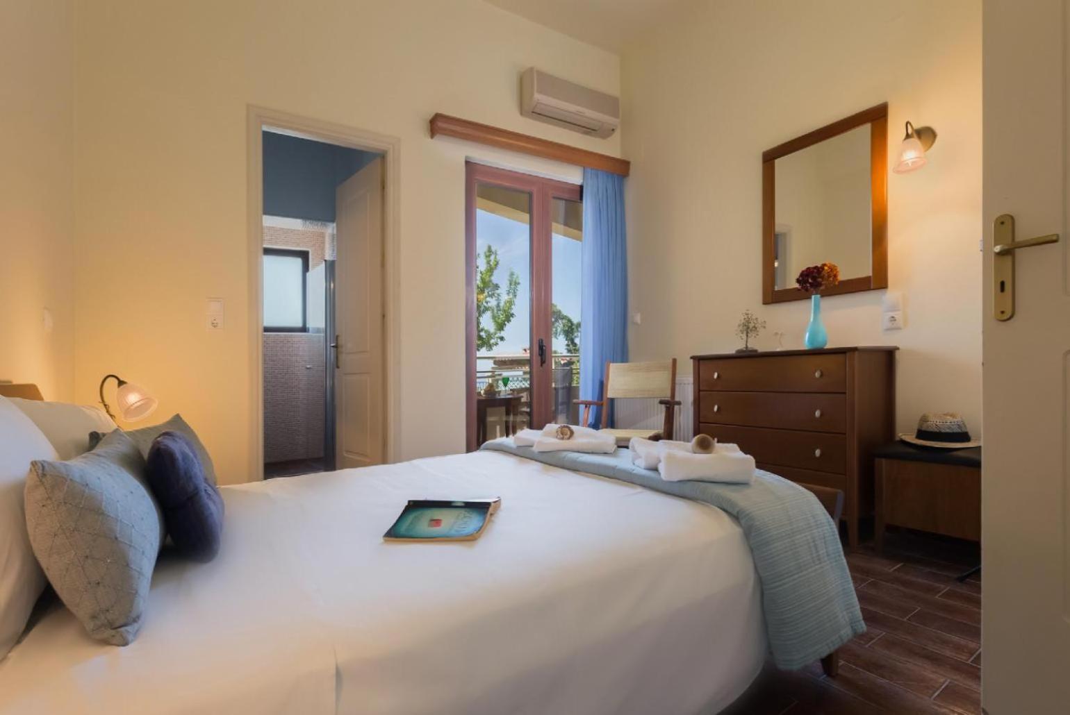 Villa Ilia Roussospition Bagian luar foto