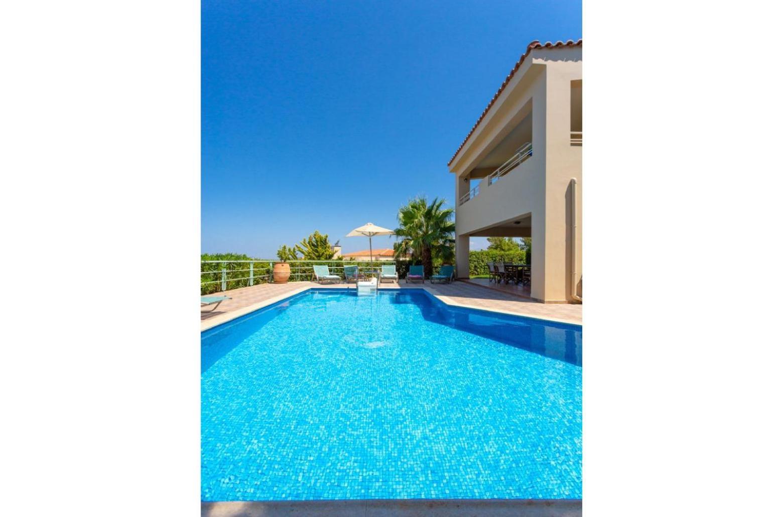 Villa Ilia Roussospition Bagian luar foto