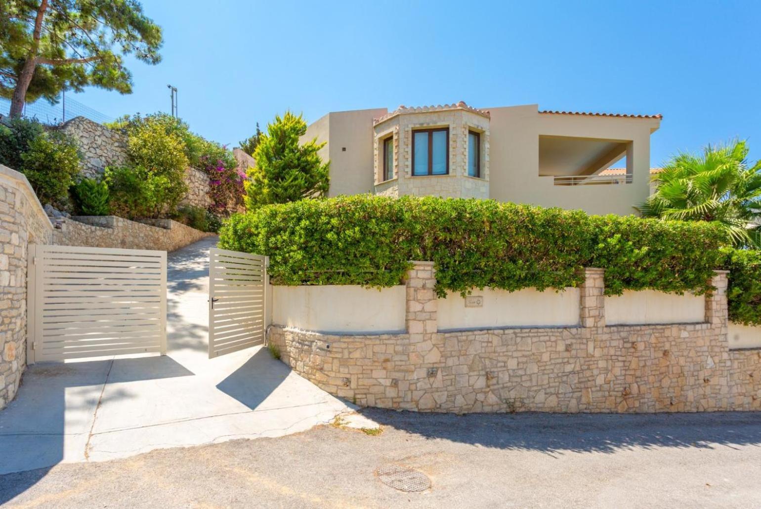 Villa Ilia Roussospition Bagian luar foto
