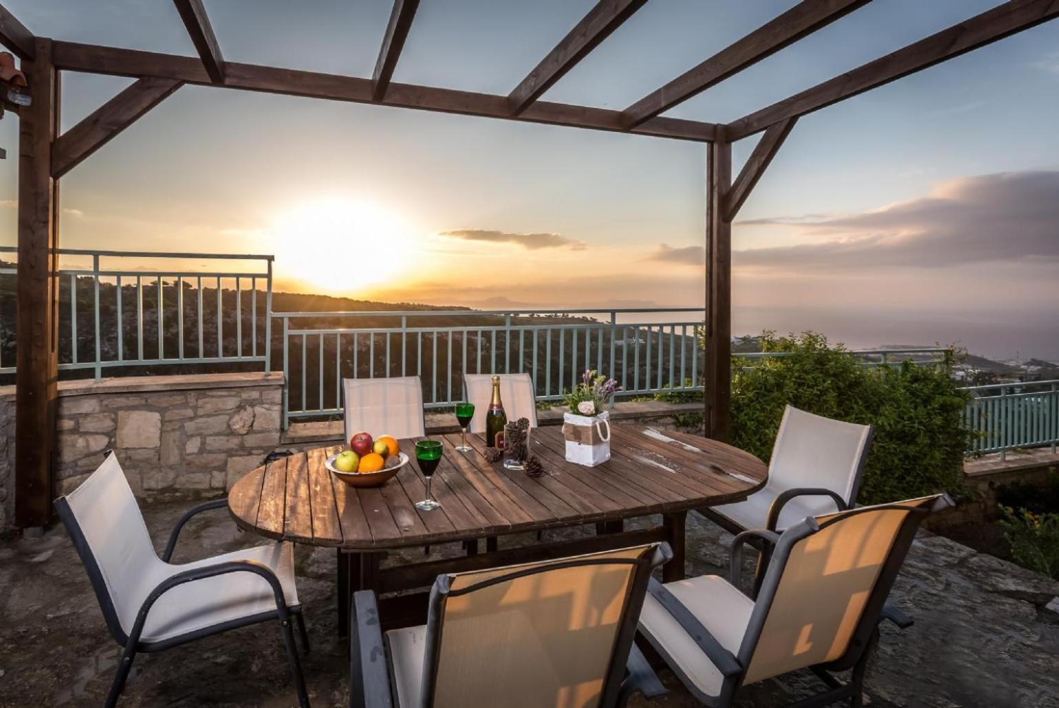 Villa Ilia Roussospition Bagian luar foto