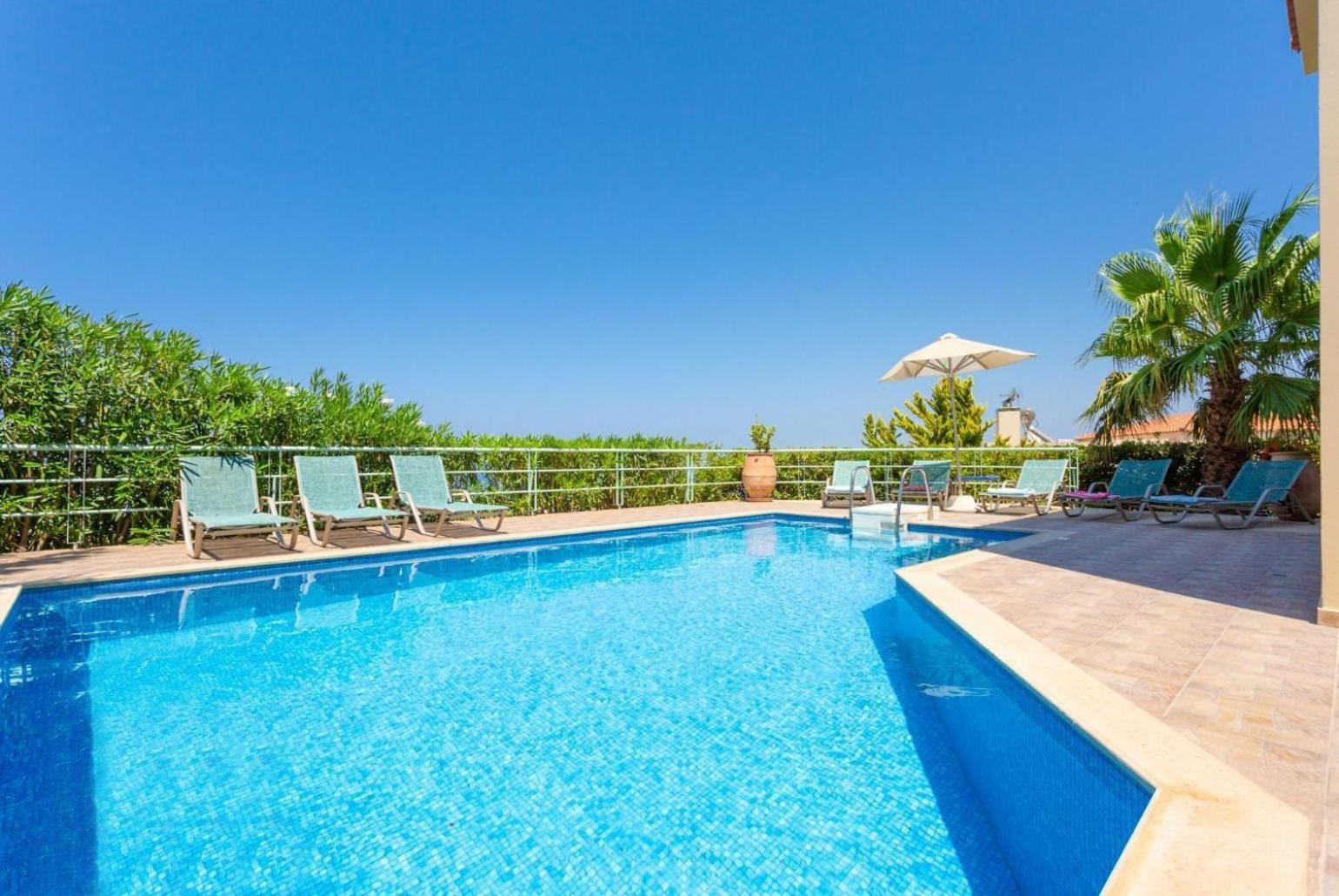 Villa Ilia Roussospition Bagian luar foto