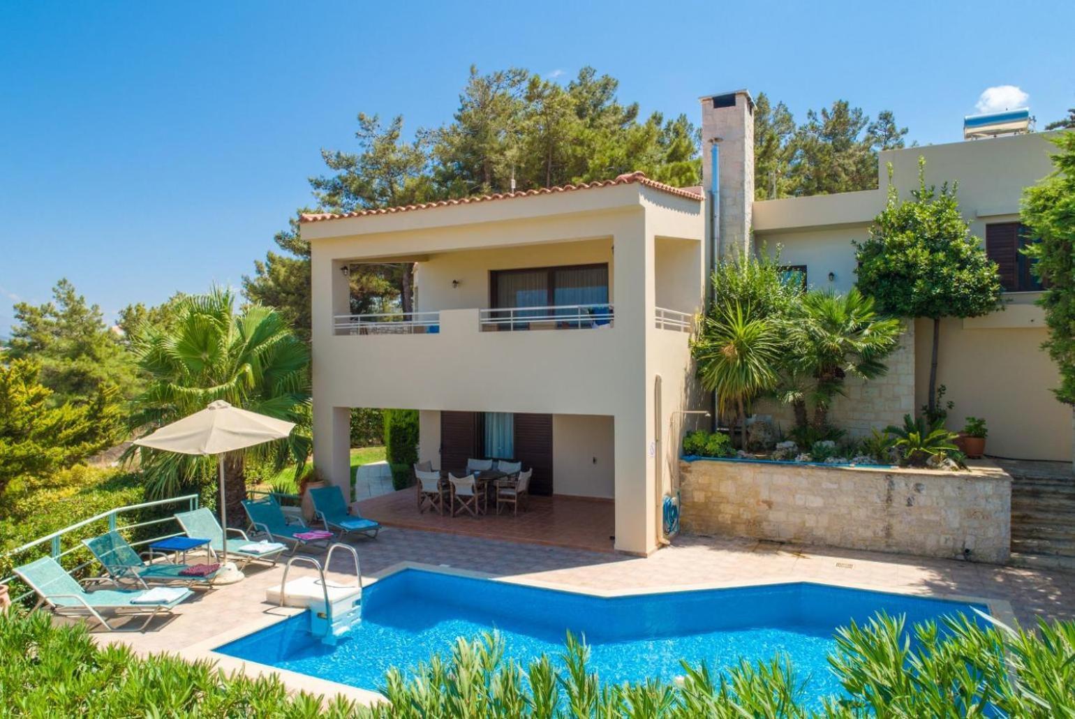 Villa Ilia Roussospition Bagian luar foto
